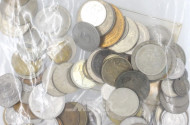 Münzalbum, Münzen, Banknoten