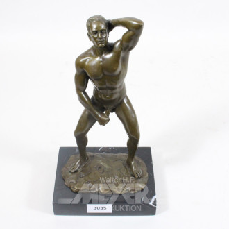 Bronzefigur ''Männlicher Akt'',