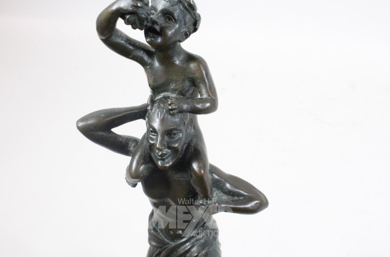 Bronzefigur ''Faun mit Bacchus'',