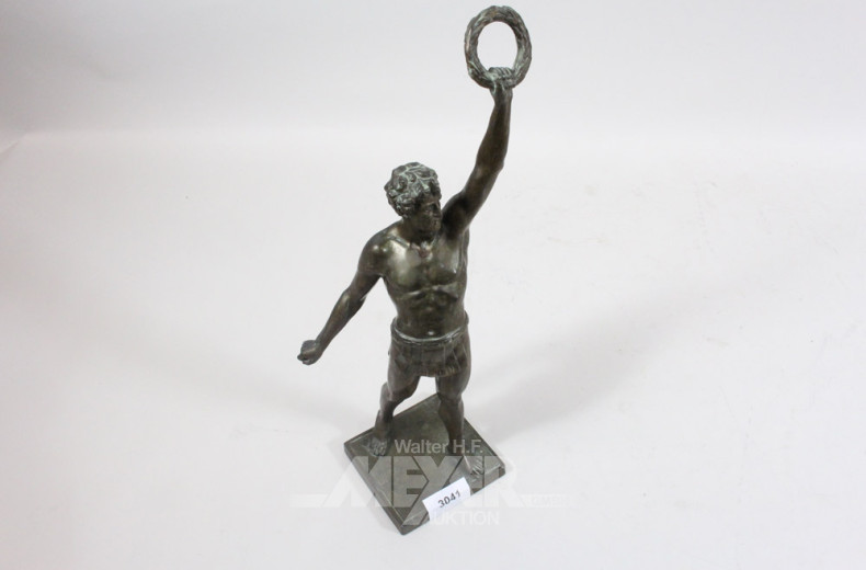 Metallfigur ''Athlet mit Lorbeerkranz'',