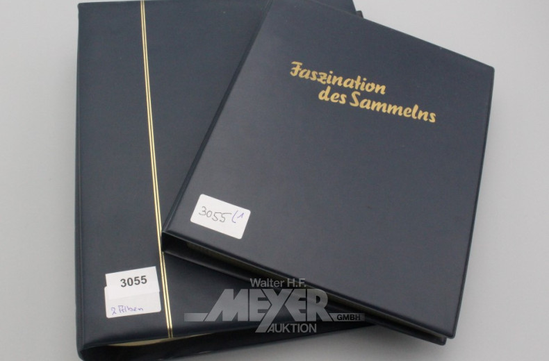 2 Briefmarkenalben ''Erstagsbriefe'' sowie