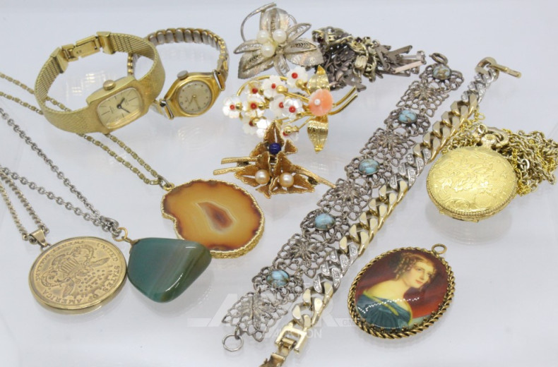 Posten Modeschmuck: Anhänger, Armbänder,