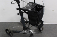 Rollator, schwarz, Gebrauchsspuren