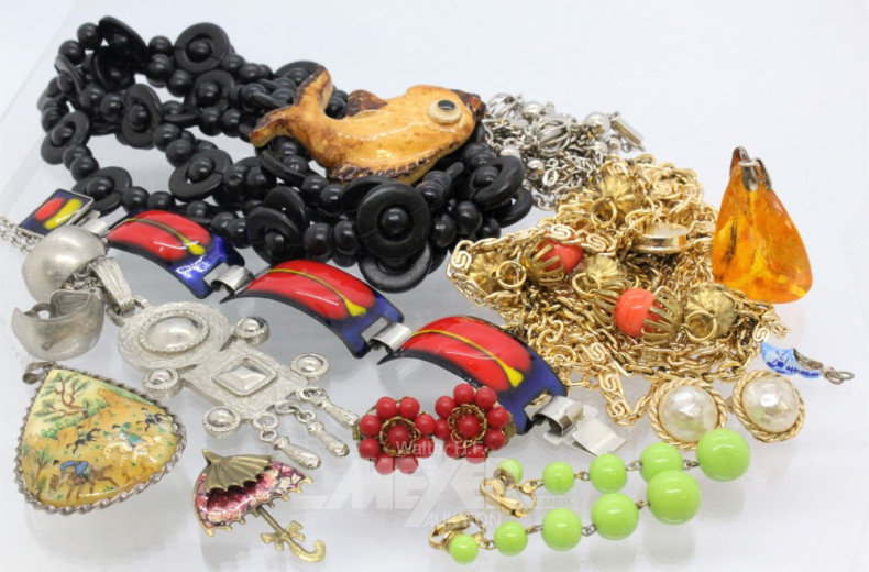 Posten Modeschmuck, best. aus: