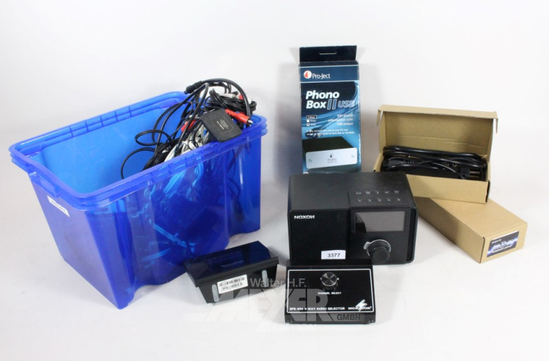 Posten Hausrat: Radiowecker, Phono-Box,