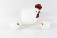 3 Glasfiguren, ''Huhn mit Küken''