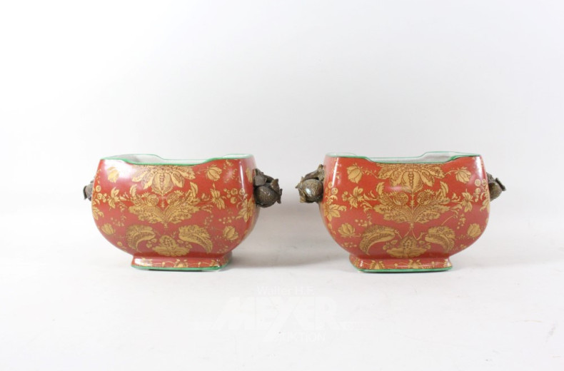 2 Keramik- Deckeldosen