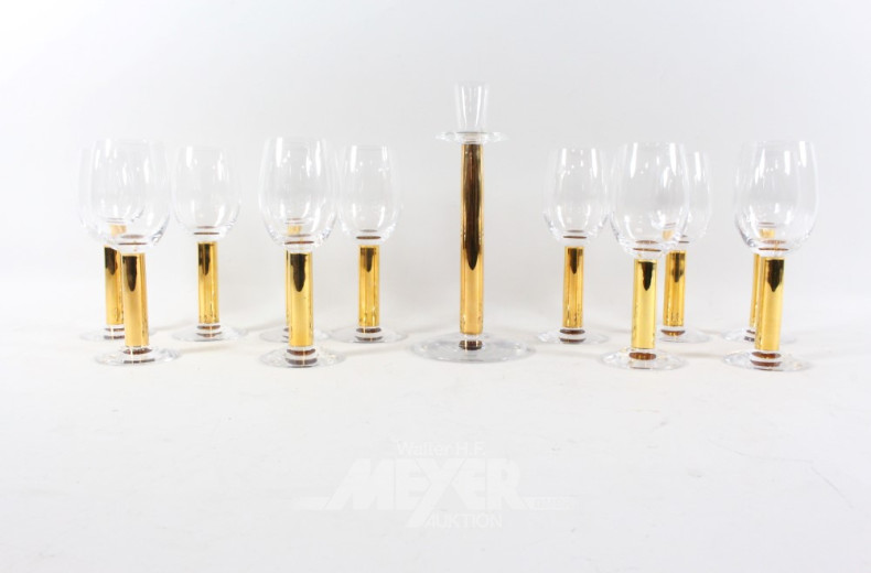 29 versch. Gläser und 1 Tischkerzenleuchter