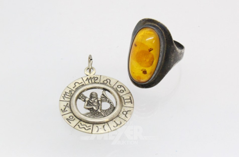 Ring Silber mit Bernstein,