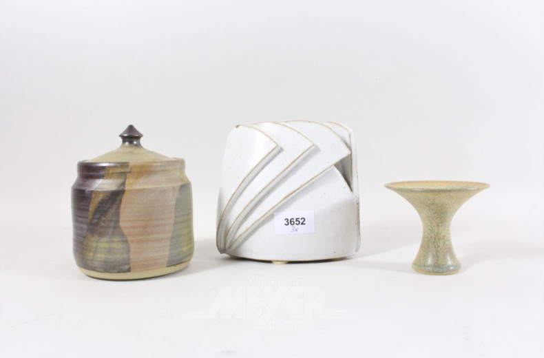2 kleine Keramikvasen und 1 Deckeldose,