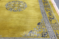 Teppich, Asiadekor, grüngrundig,