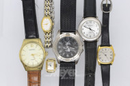 16 Armbanduhren, u.a. CITIZEN, DUGENA,