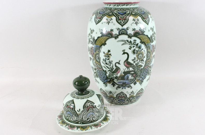 Porzellan-Deckelvase,
