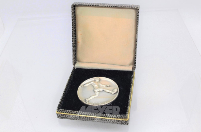 15 Armbanduhren, Figuren, Kugelschreiber