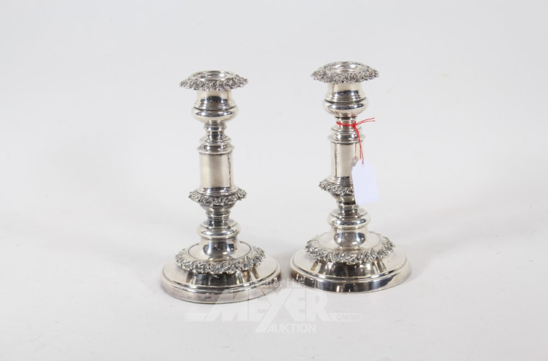 Paar Tischkerzenleuchter versilbert