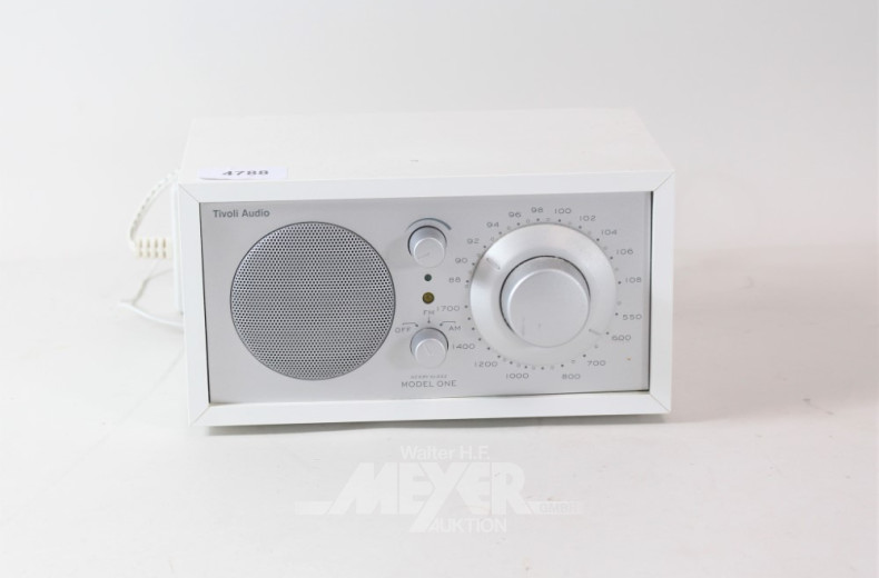 kl. Radio TIVOLI Audio, weiß