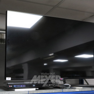 Smart-TV LG, Mod. 47LA7909, ca. 47'',