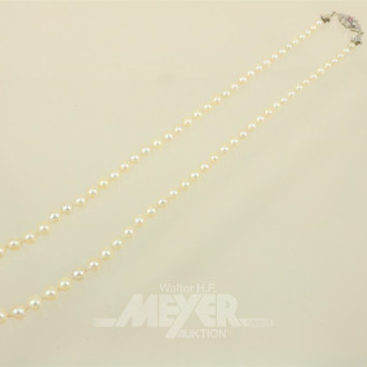Perlenkette mit Schließe aus 750er WG