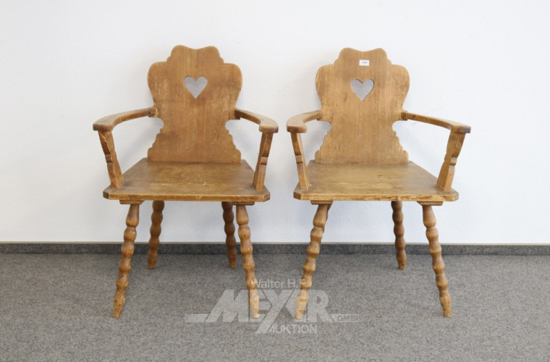 Paar Bauern-Armlehnstühle, Weichholz,