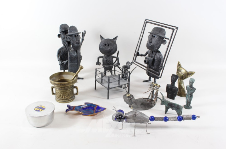 Posten div. Metalldekorationen