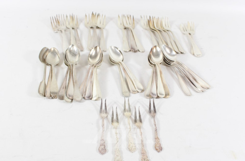 Posten versch. Besteckteile: