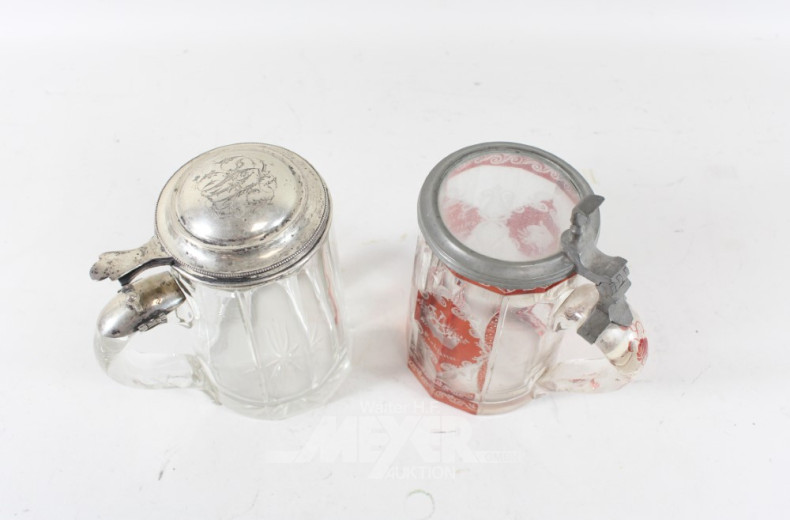 2 versch. antike Bierdeckelkrüge,