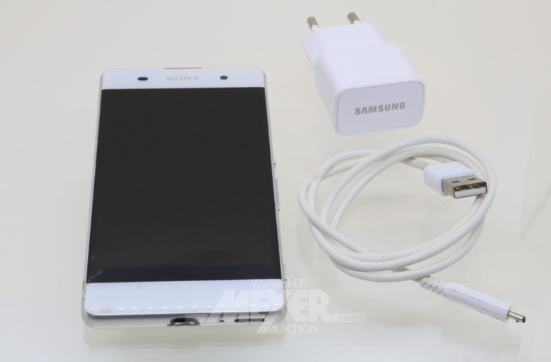 Smartphone SONY XPERIA, mit Ladekabel