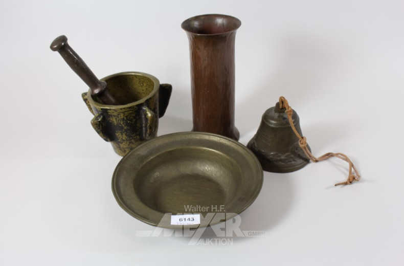 kl. Posten Bronzedekoration: