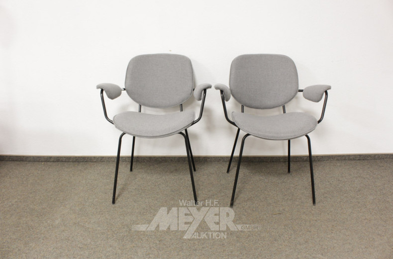 2 Armlehnstühle, Metallgestell schwarz,