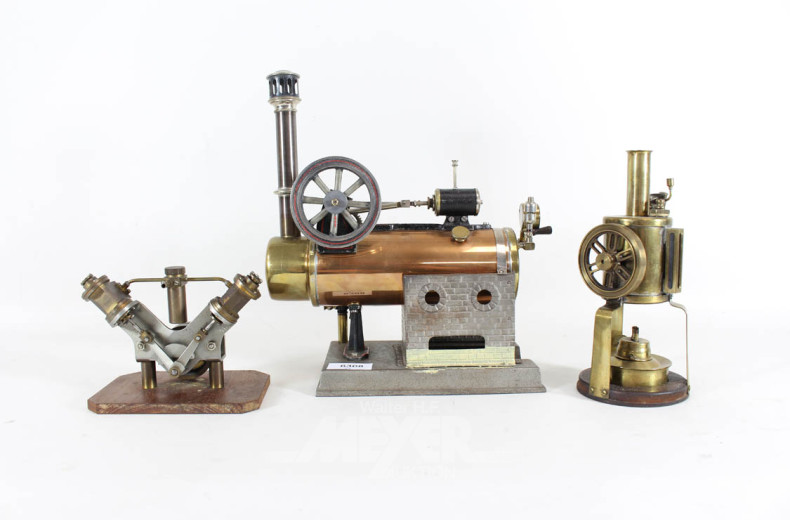 2 Dampfmaschinen sowie