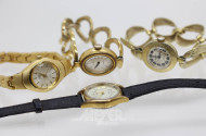 Konvolut Modeschmuck u.a. 4 Armbanduhren