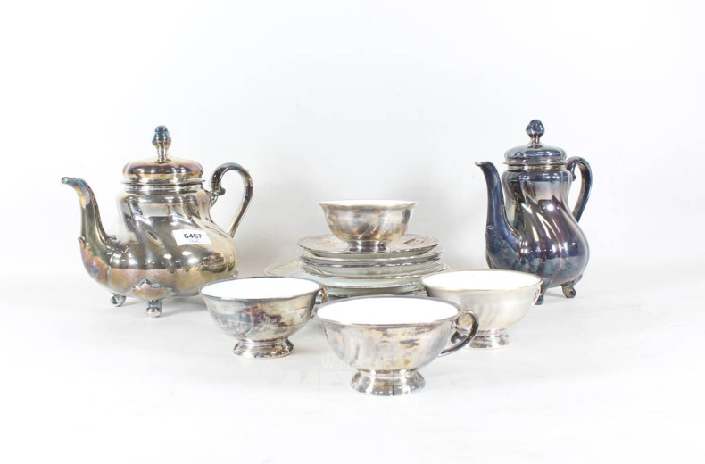 14 Teile versilbertes Porzellan: