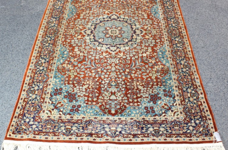 Seidenbrücke, braun/beigegrundig,