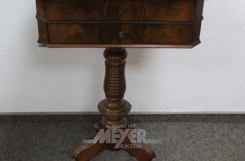 Nähtisch, Mahagoni,