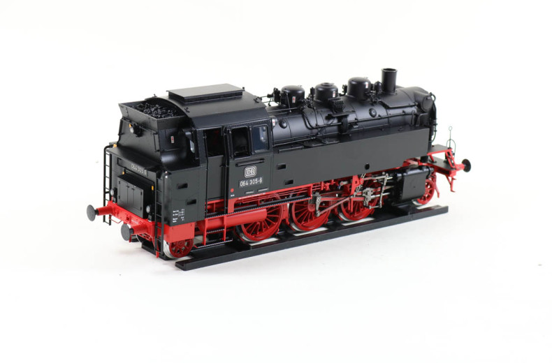 Modell- Tenderlokomotive MÄRKLIN, BR064