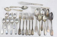 div. Besteckteile, Silber, ca. 750 g.