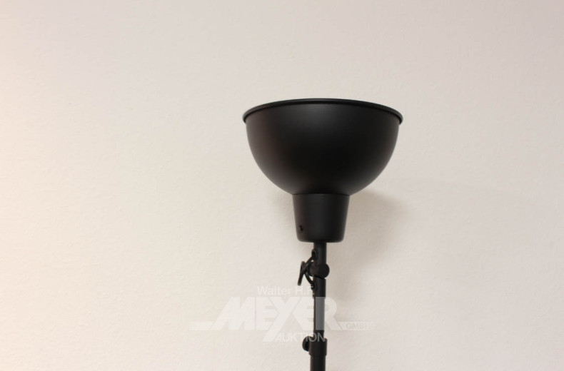mod. Stehlampe, schwarz