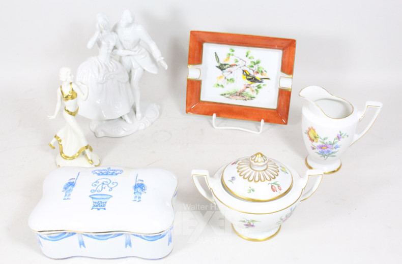 Konvolut div. Dekorationen, Figuren,