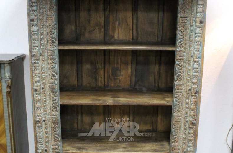 Bücherregal, Reproduktion mit antiken