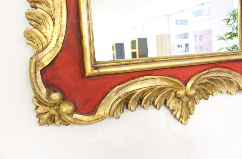 Wandspiegel, rot-goldfarbig gefasster