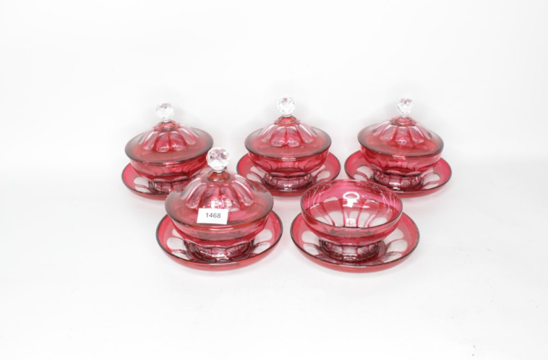 5 Kristallschalen mit