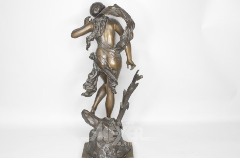 Bronzefigur ''Weibl. Akt'', bez. Garnier,