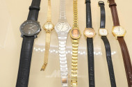 Posten Damen-Armbanduhren