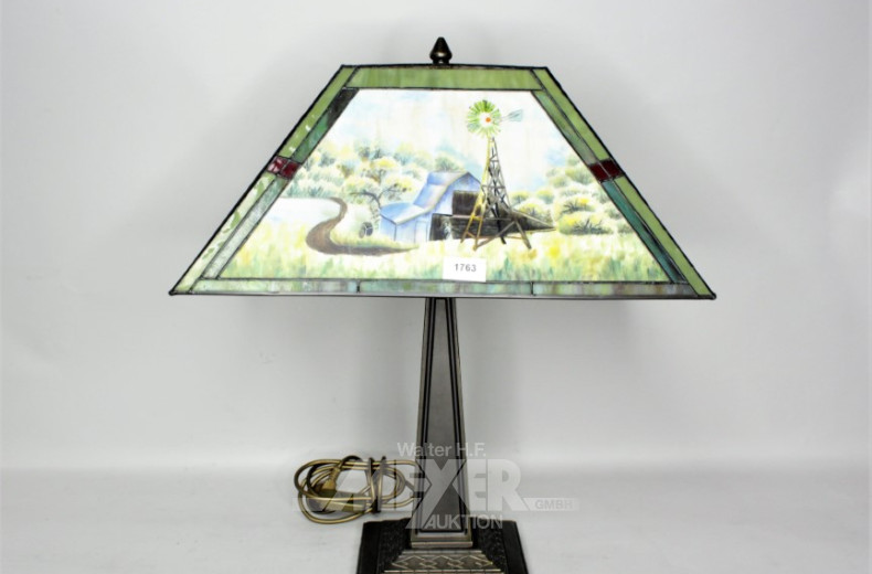 Tischlampe, im Tiffany-Stil,