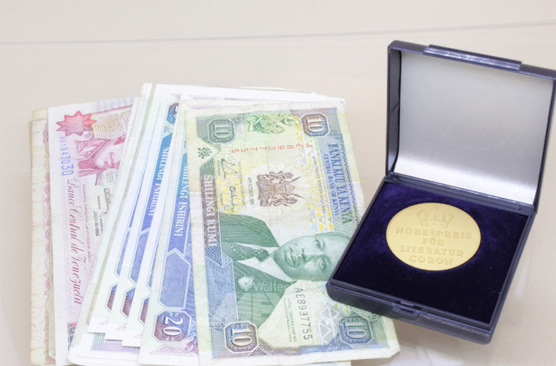 Posten Münzen u. Banknoten u. Nobelpreis