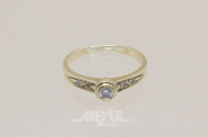 kl. Ring in 585er GG mit 5 kl. Diamanten