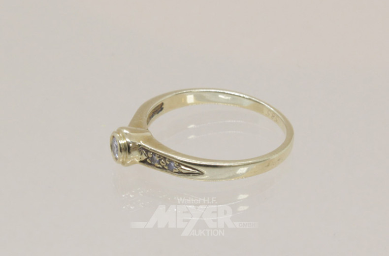 kl. Ring in 585er GG mit 5 kl. Diamanten