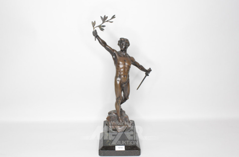 Bronze-Skulptur ''Junger Krieger'',