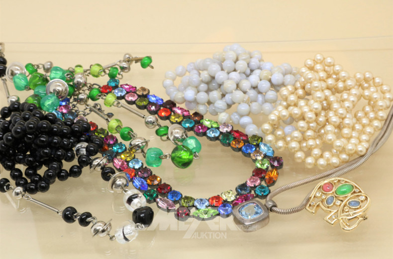 Posten Modeschmuck best. aus: