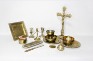 Konvolut Messingdekorationen: Leuchter,